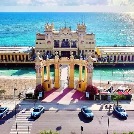 Panormus Guest *